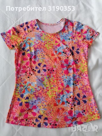 Дамска пъстра блуза, снимка 1 - Тениски - 40790216