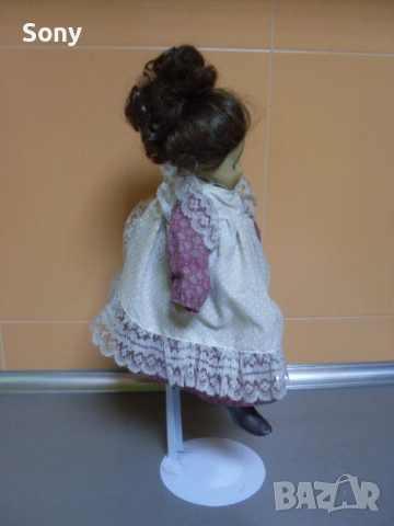 Стара кукла на стойка- Германия., снимка 8 - Антикварни и старинни предмети - 54107138