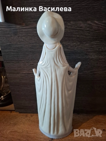 порцеланова дама, снимка 6 - Антикварни и старинни предмети - 52900453