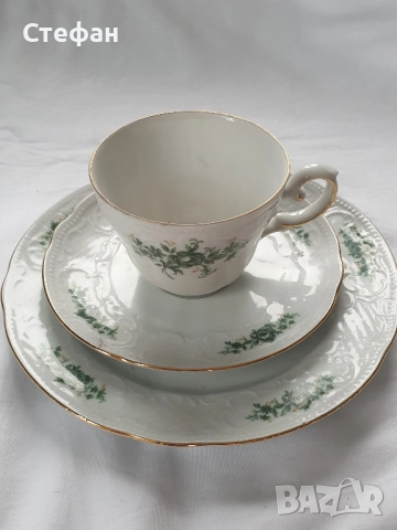 Порцеланов комплект