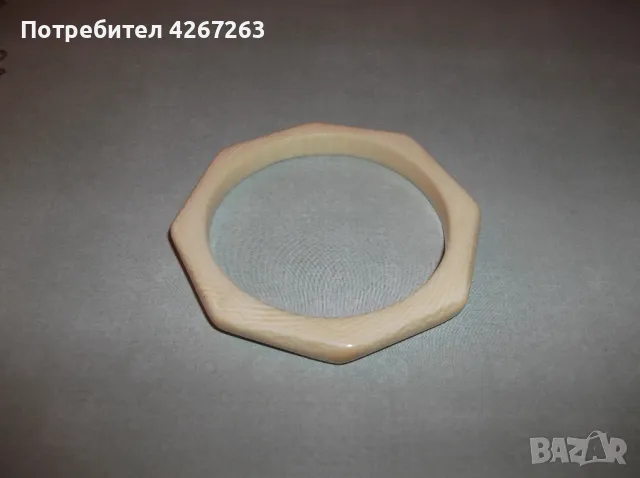 Старинна дамска гривна от слонова кост, от преди забраната., снимка 5 - Антикварни и старинни предмети - 47583368