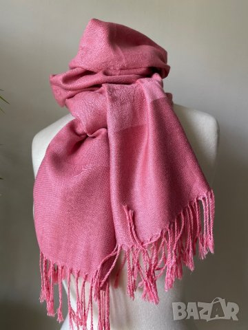 Розов шал от пашмина/ тънък шал, снимка 4 - Шалове - 40368176