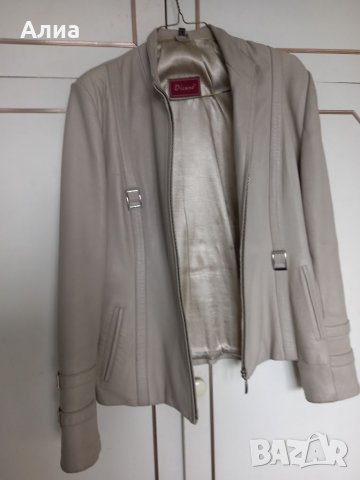  Дамско яке от естествена кожа,  цвят мръсно бяло. Размер L. С метални орнаменти. Вталено. Запазено., снимка 5 - Якета - 38077019