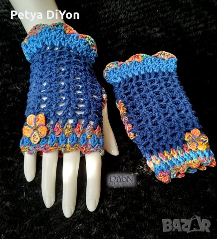 Ръчно плетени ръкавици на една кука с цветя в Ръкавици в гр. Русе -  ID31872287 — Bazar.bg