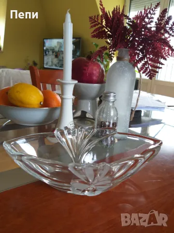 Изящна стъклена елипса, снимка 2 - Сервизи - 48140230