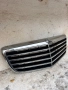 A2118801783. Решетка предна за Мерцедес Е-класа W211. фейслифт 2007-2009г, снимка 1