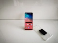 Смартфон Samsung S10+ (червен без забележка), снимка 1