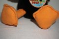 Vintage Оригинална Плюшена Играчка Daffy Duck Warner Bros Looney Toons Made in Korea от 1988г, снимка 4