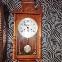 Механичен часовник commodor, снимка 1 - Антикварни и старинни предмети - 38472226