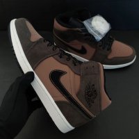 Nike Jordan 1 mid Mocha Coco Chocolate Размер 42 Номер Нови Оригинални Обувки Кецове Маратонки, снимка 5 - Кецове - 39274129