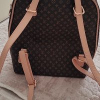 Раница 2 в 1 на Louis Vuitton., снимка 2 - Раници - 38612137