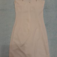Малка бяла рокля къса с презрамки- регулируеми, сребристи орнаменти , вградени подплънки на бюста , снимка 15 - Рокли - 37476594