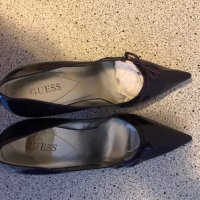 Дамски обувки Guess, снимка 4 - Дамски обувки на ток - 30044479