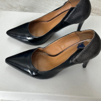 Черни лачени обувки Gas, снимка 2 - Дамски обувки на ток - 44618112