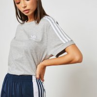 Adidas 3 Stripes Tee - страхотна дамска тениска, снимка 1 - Тениски - 36875985