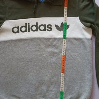 Adidas L-  Суичър с качулка в маслено зелено и сиво , снимка 6 - Суичъри - 42467440