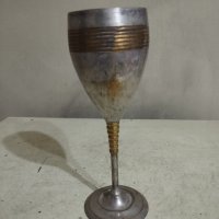 стара метална чаша, снимка 1 - Антикварни и старинни предмети - 44261443