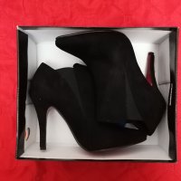 Черни обувки с висок ток за бал, снимка 3 - Дамски обувки на ток - 40399251