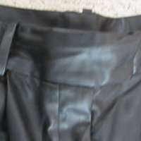 Н&M-7/8 дамски черен кожен панталон размер 38 UK 10, снимка 5 - Панталони - 44602976