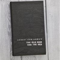 The old men and the sea - Ernest Hemingwey, снимка 2 - Чуждоезиково обучение, речници - 39485593
