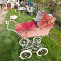 Стара бебешка,детска количка, снимка 1 - Антикварни и старинни предмети - 36630137