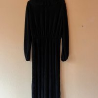 MONKI Дълга черна рокля с ластик в талията 🖤, снимка 5 - Рокли - 44179948