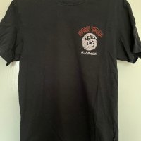 Мъжка черна тениска с японски принт Cropp, снимка 1 - Тениски - 42838934