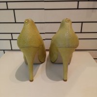 GUESS дамски обувки на ток , снимка 6 - Дамски елегантни обувки - 37052621