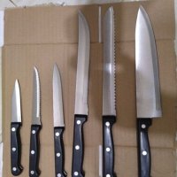 Комплект ножове, снимка 1 - Прибори за хранене, готвене и сервиране - 39021420