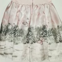 Официална рокля НМ розова – 134-140см, 8-10 години, снимка 10 - Детски рокли и поли - 34006783