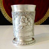 Чаша от калай Козирог. , снимка 2 - Антикварни и старинни предмети - 37783622
