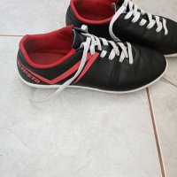 Футболни обувки размер 37 , снимка 1 - Футбол - 40299971