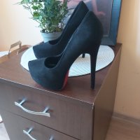 Дамски обувки като нови, снимка 2 - Дамски обувки на ток - 42763700