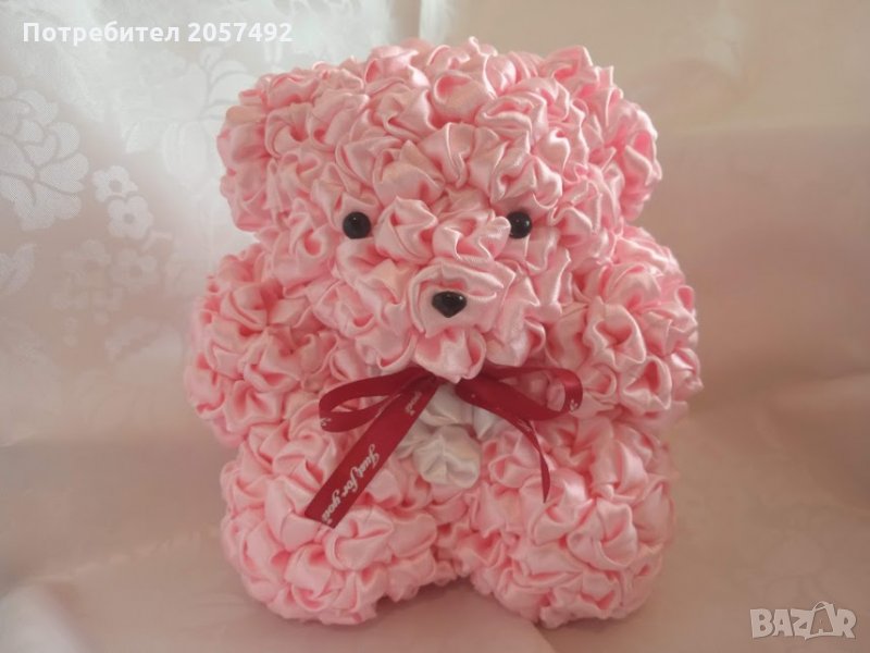 Мече от сатенени рози, снимка 1