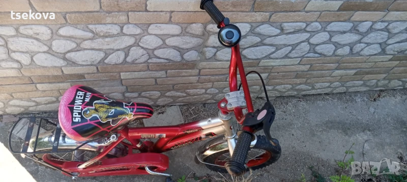 Детско колело 12 цола със спомагателни., снимка 1