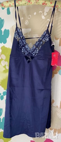 Нова нощница сатен с дантела,S размер, снимка 1