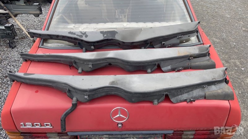 Очиларка под преден прозорец за отвеждане на вода, снимка 1