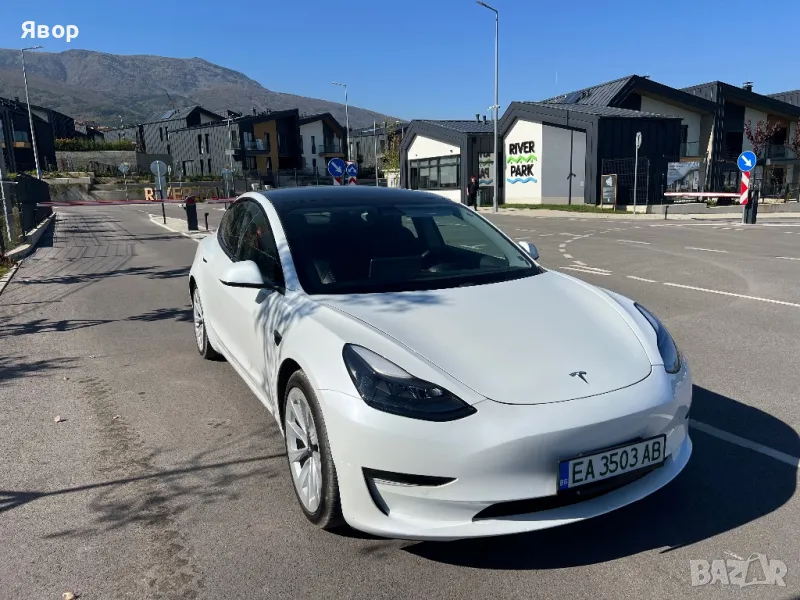 Tesla 3 2021, снимка 1