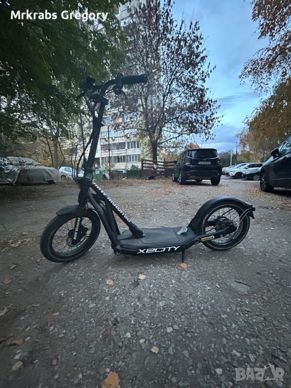 BMW Motorrad X2City – премиум електрически скутер., снимка 1