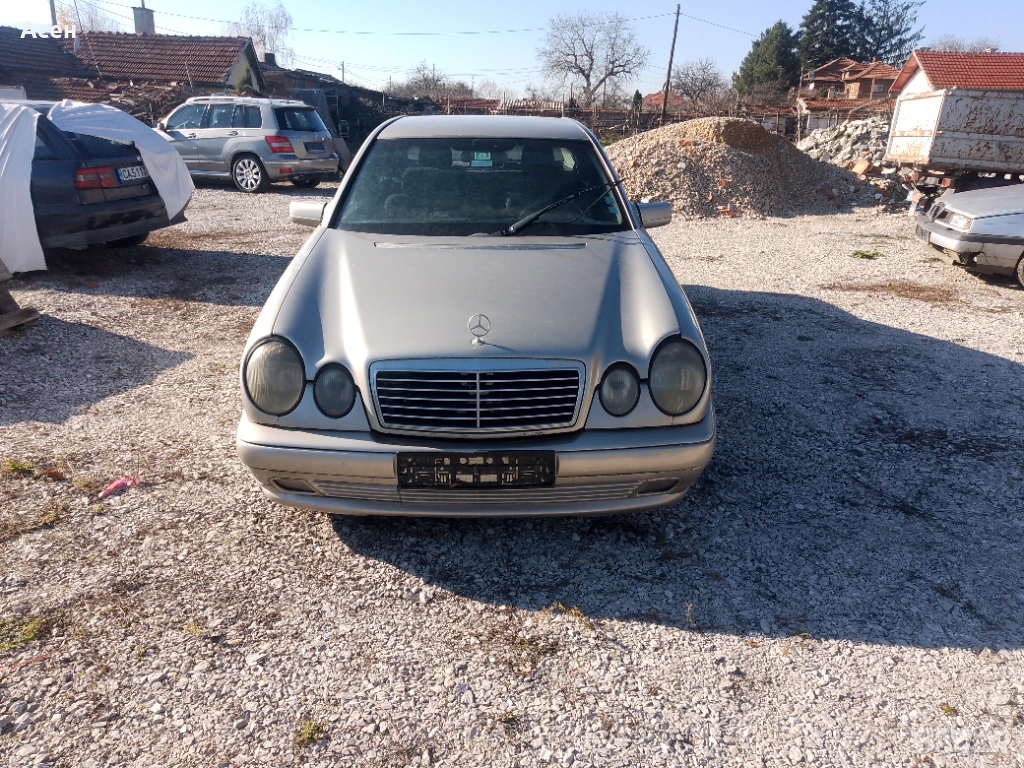 Мерцедес е220цди на части, снимка 1