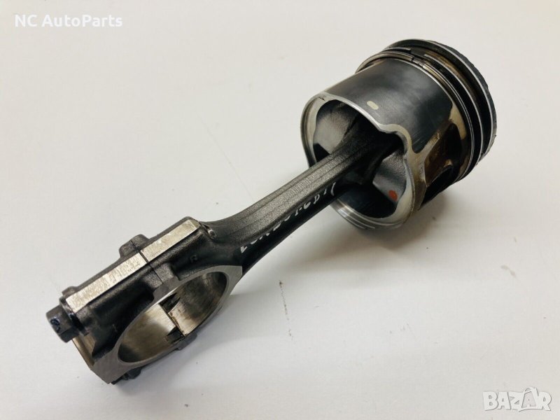 Бутало с биела за Опел Комбо 1.6 дизел A16FDH 105 коня 0792A 822 2014, снимка 1