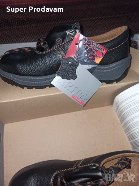 Два чифта чисто нови мъжки работни обувки , снимка 1