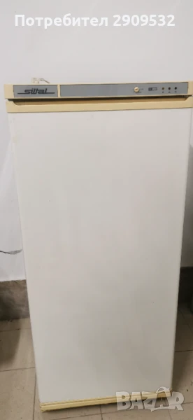 Вертикален фризер, снимка 1