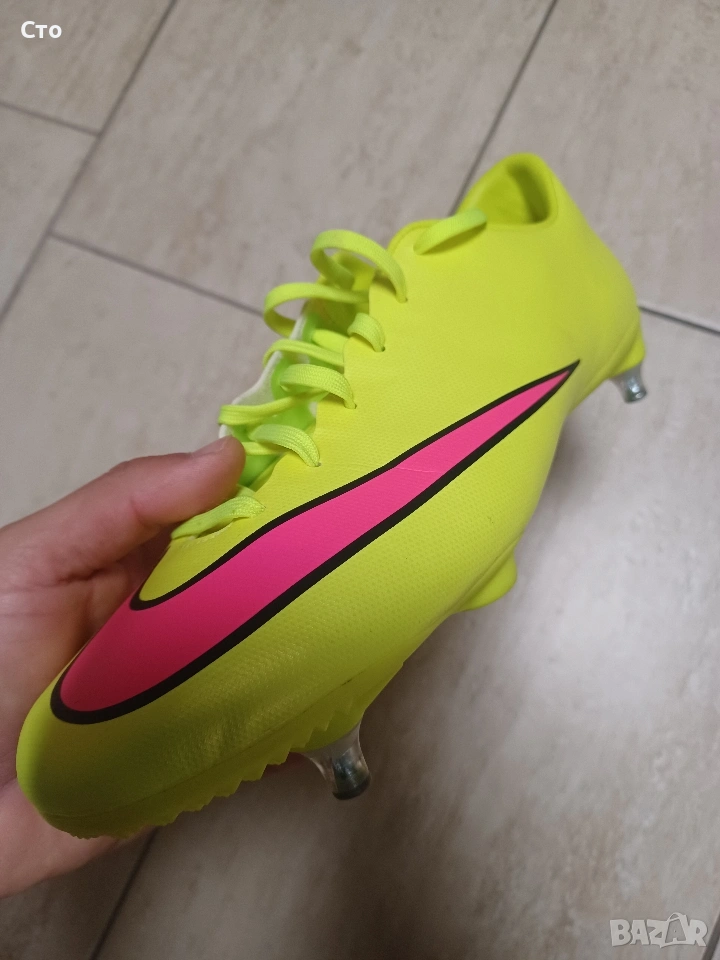 Футболни бутонки, снимка 1