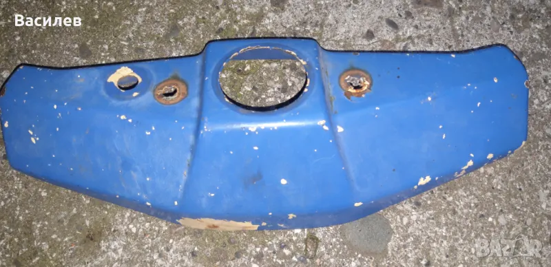 Мз 175/2 Трофи,капак вьрху кормилото. Стар номер., снимка 1