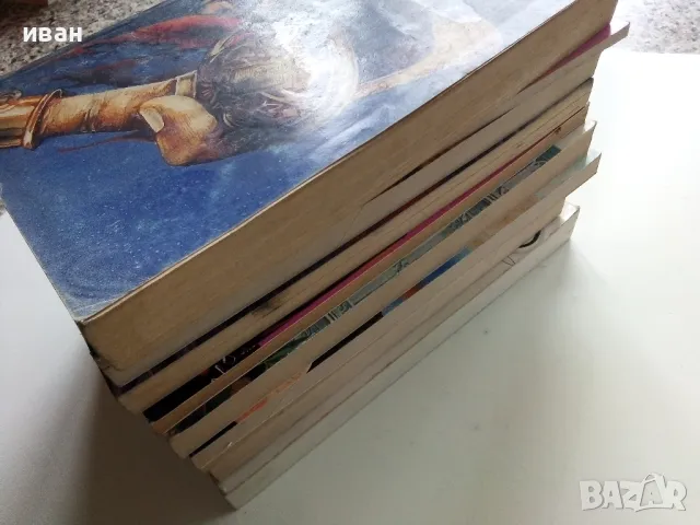 Книги художествена литература 11бр., снимка 14 - Художествена литература - 49861877