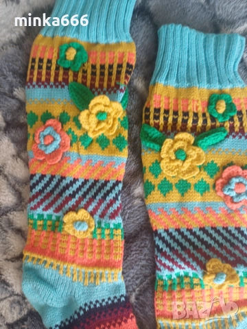 Ръчно плетени чорапи.