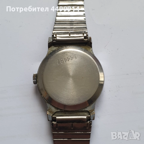 Механичен часовник Победа, снимка 5 - Антикварни и старинни предмети - 52036870