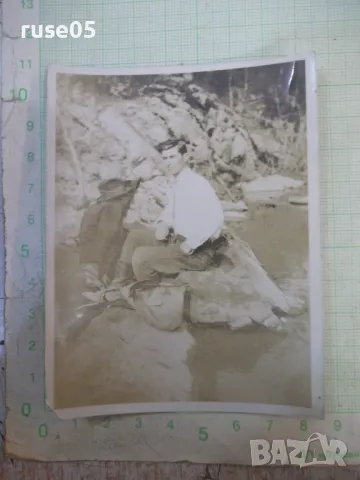 Снимка стара на на български мъж в американска река - 2