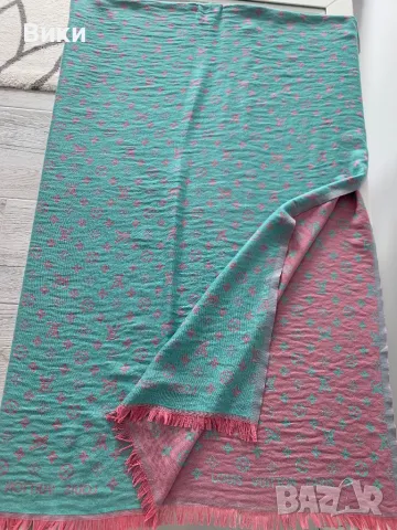 Шал на Louis Vuitton, снимка 15 - Шалове - 48981211